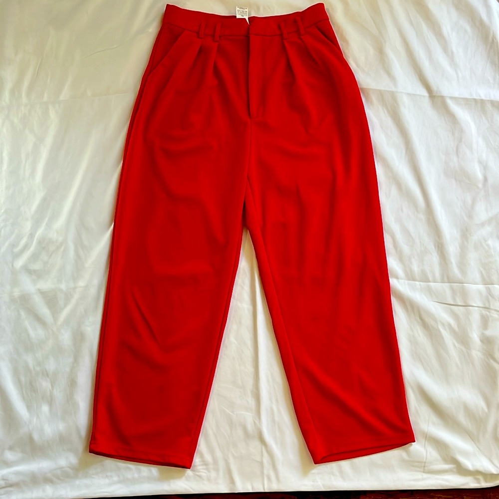 Red pleated Medium pants from SHEIN